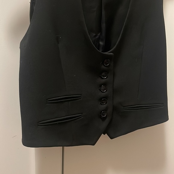 ZARA ‘XS’ Vest - Picture 3 of 8